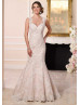 Ivory Lace Tulle Buttons Back Fashion Wedding Dress 